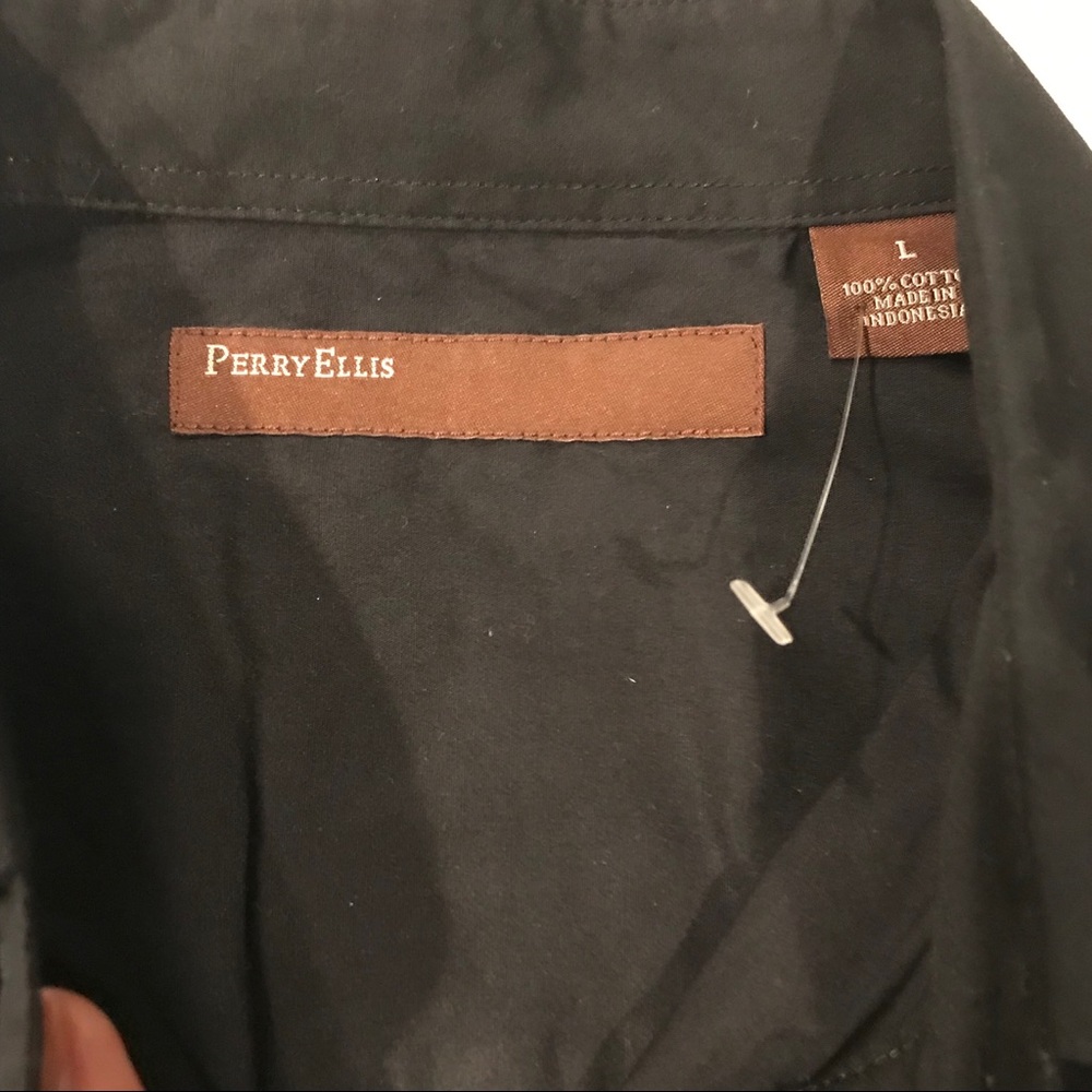 Perry Ellis Men’s button down - Picture 4 of 4